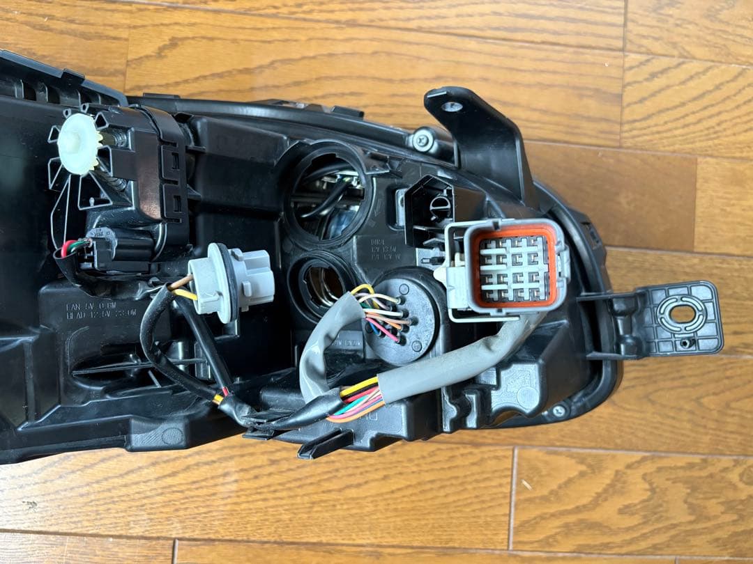 Max様 スバル レヴォーグ/WRX STI/ S4 左ヘッド LED 純正