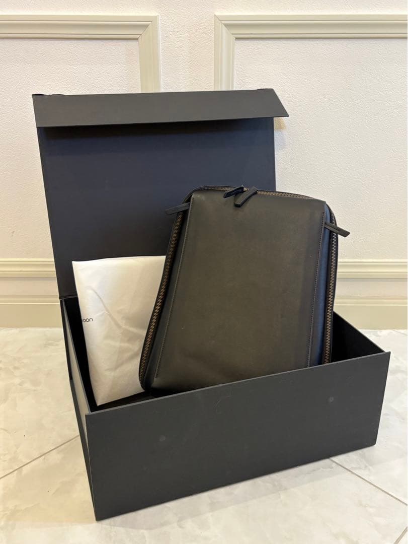 未使用 Evoon マルチビジネスリュック レザー ブラック