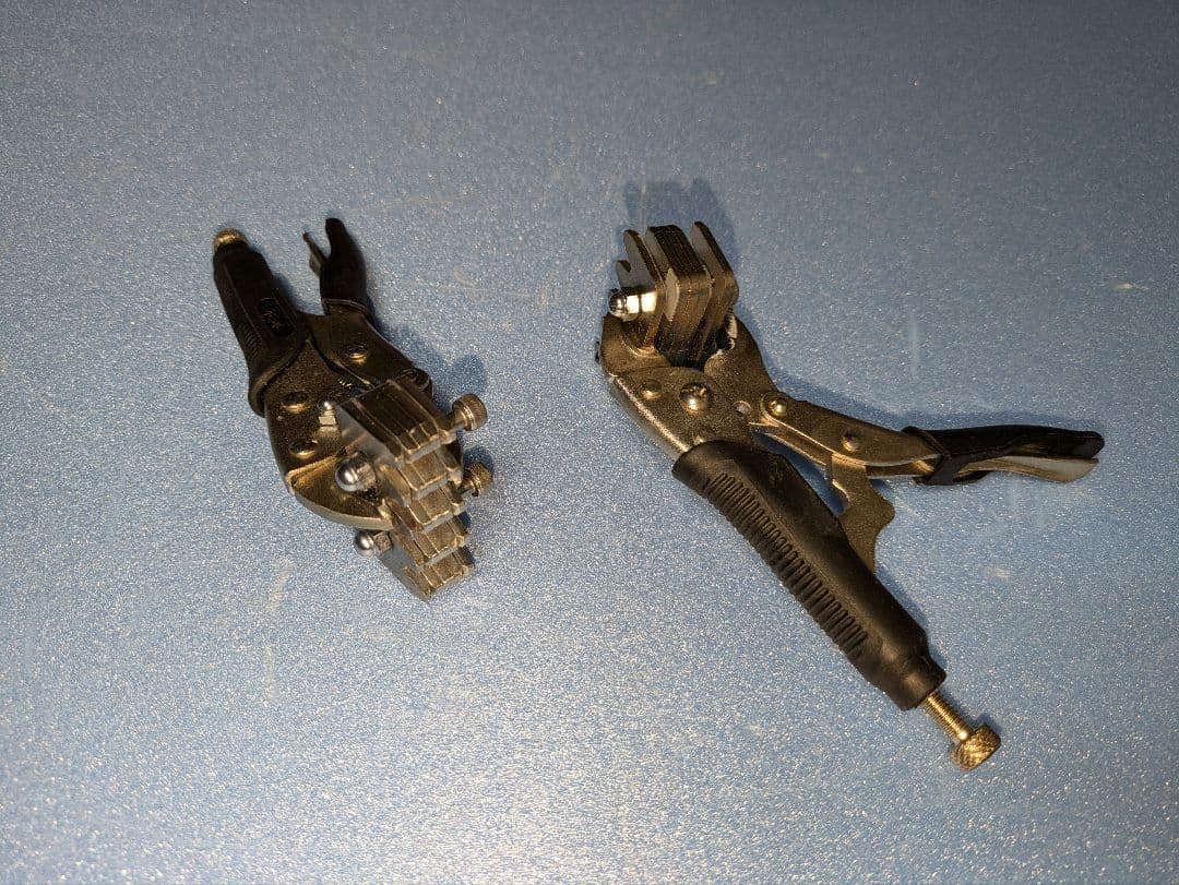 ガット張り機 Wクランプ