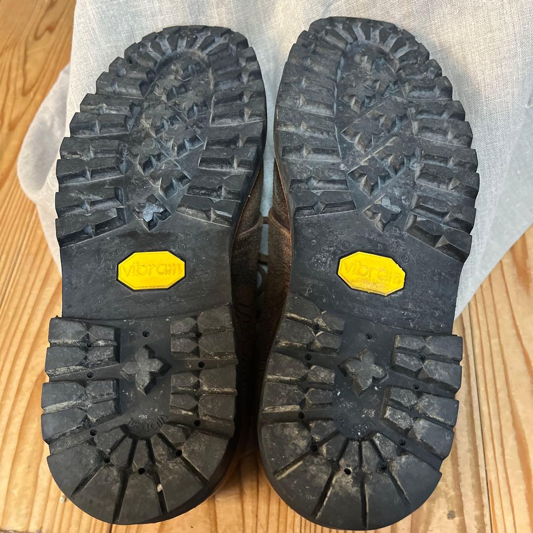 マウンテンリサーチ　bush walkar 27センチ