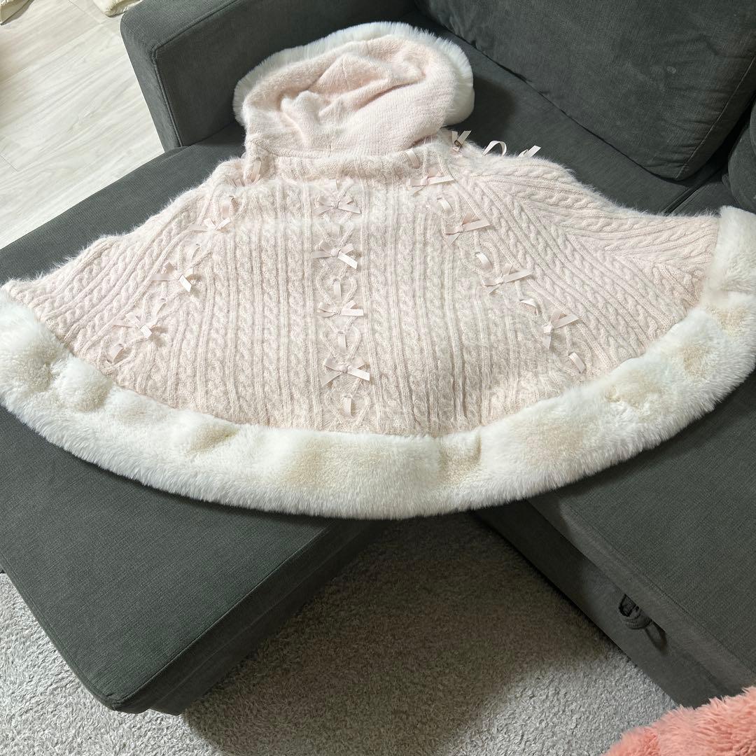 LIZLISA ポンポンリボンニットファーポンチョ　ピンク