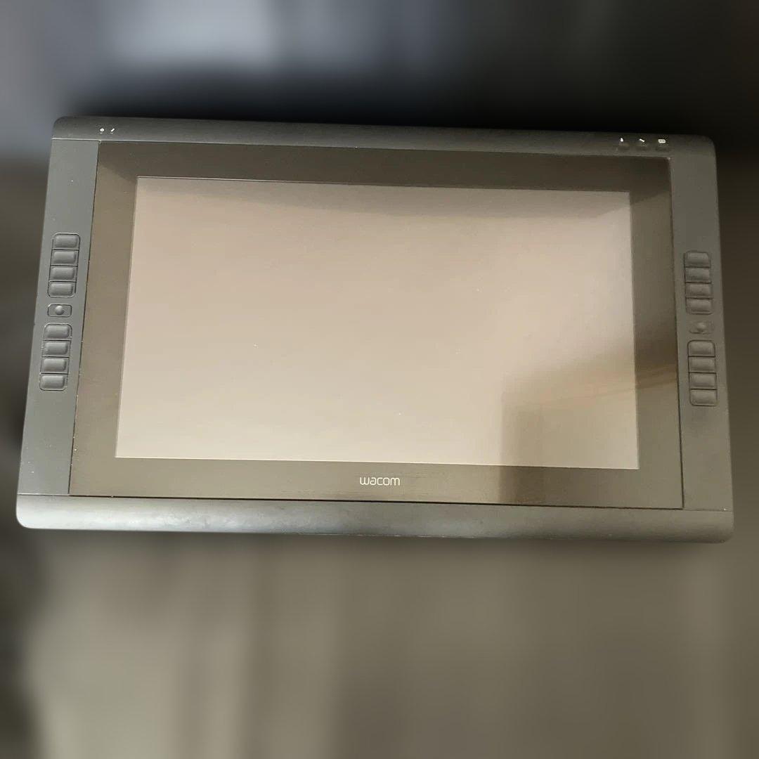 液タブ・ペンタブ WACOM cintiq DTK-2200/K