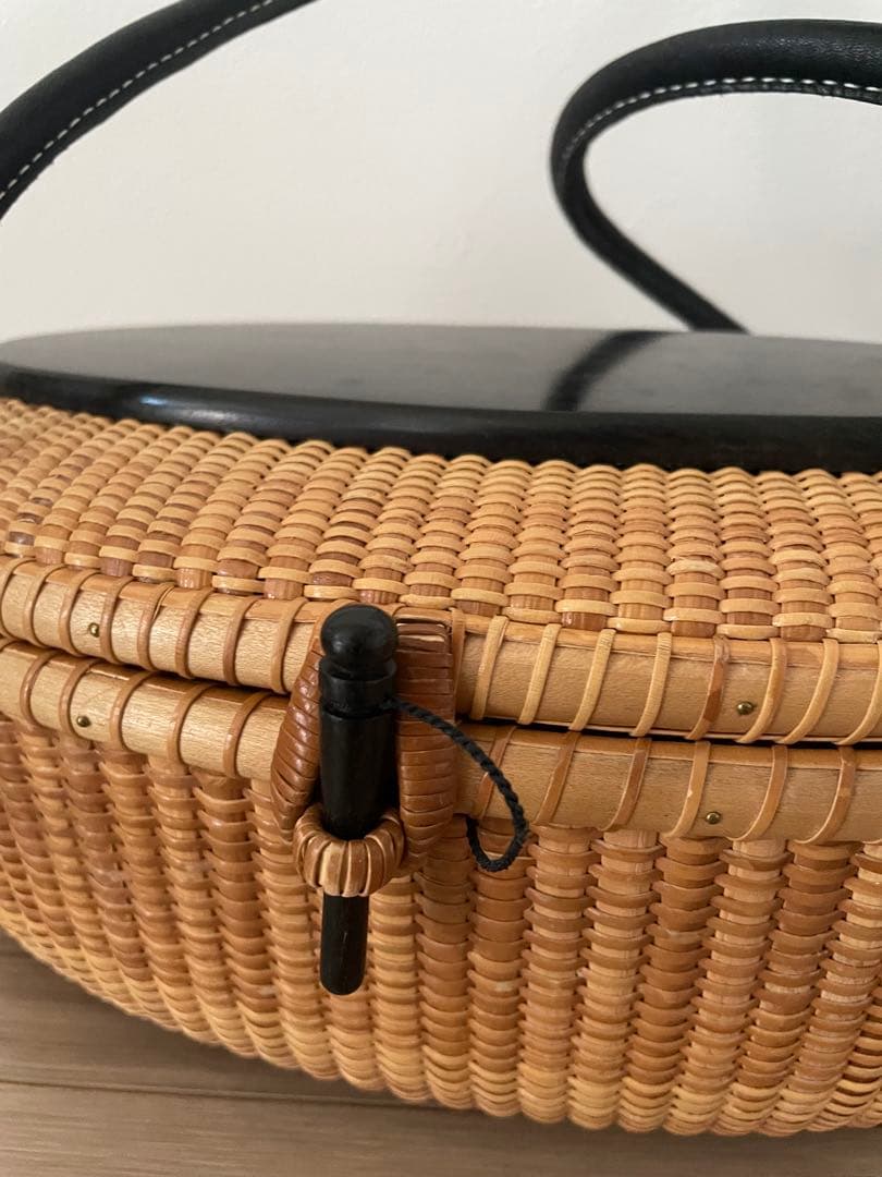 ナンタケットバスケット　10インチ　オーバル　蓋付きバスケット