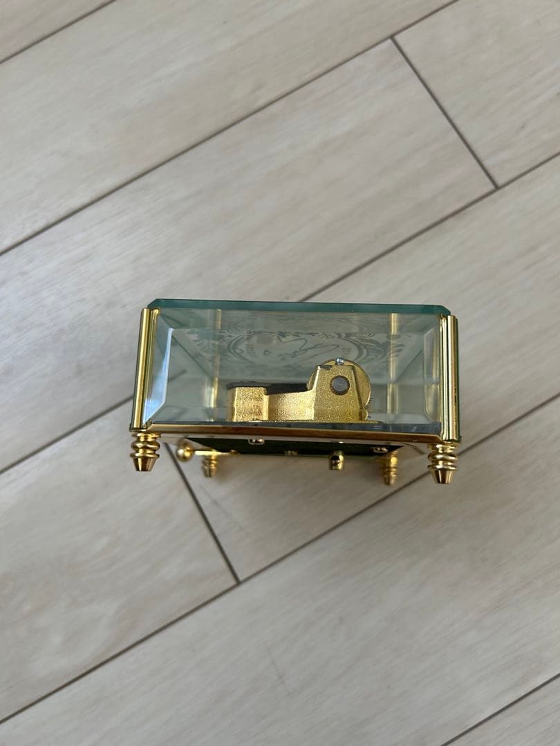 羽生結弦オルゴール 青いバラデザイン