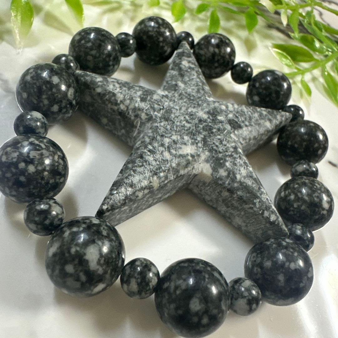 【まぁたんさま専用】ブレスレット＆1点限定五芒星＆1点限定クロスモチーフ