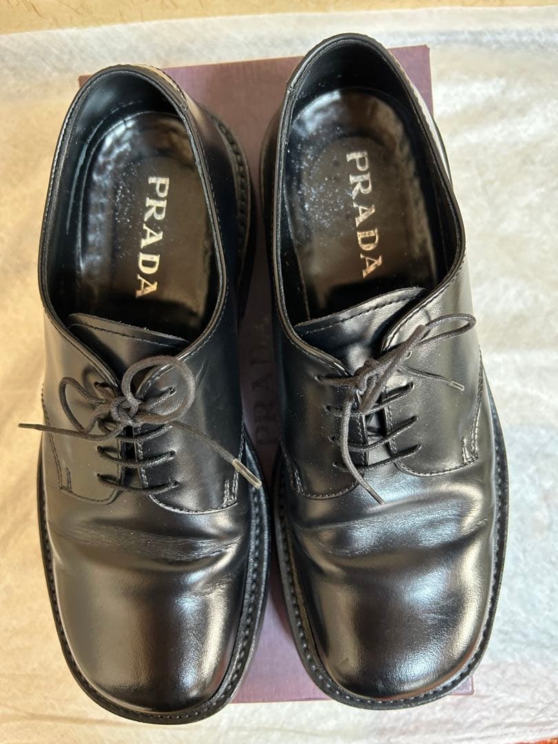 PRADA プラダ　レザー　シューズ　ブラック　27.0cm