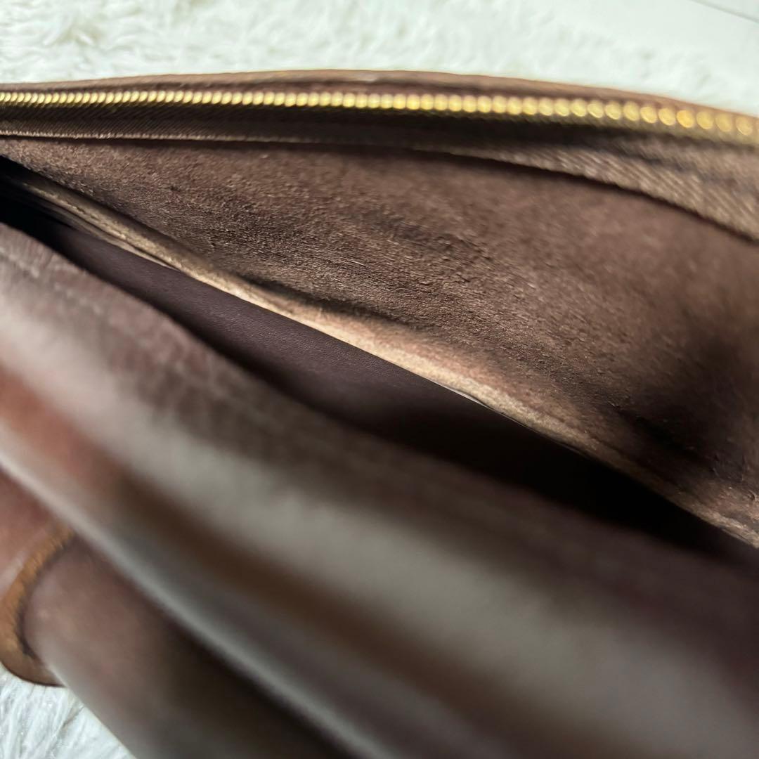 未使用級✨LONA ロナ　MILI ミリ　ボディーバッグ　ブラウニー　レザー