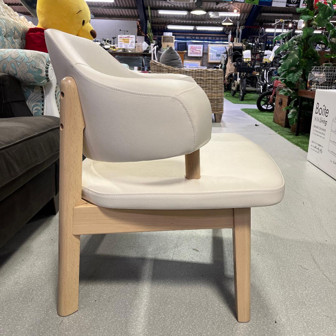 極美品 ADAL アダル ペコ 授乳サポートチェア