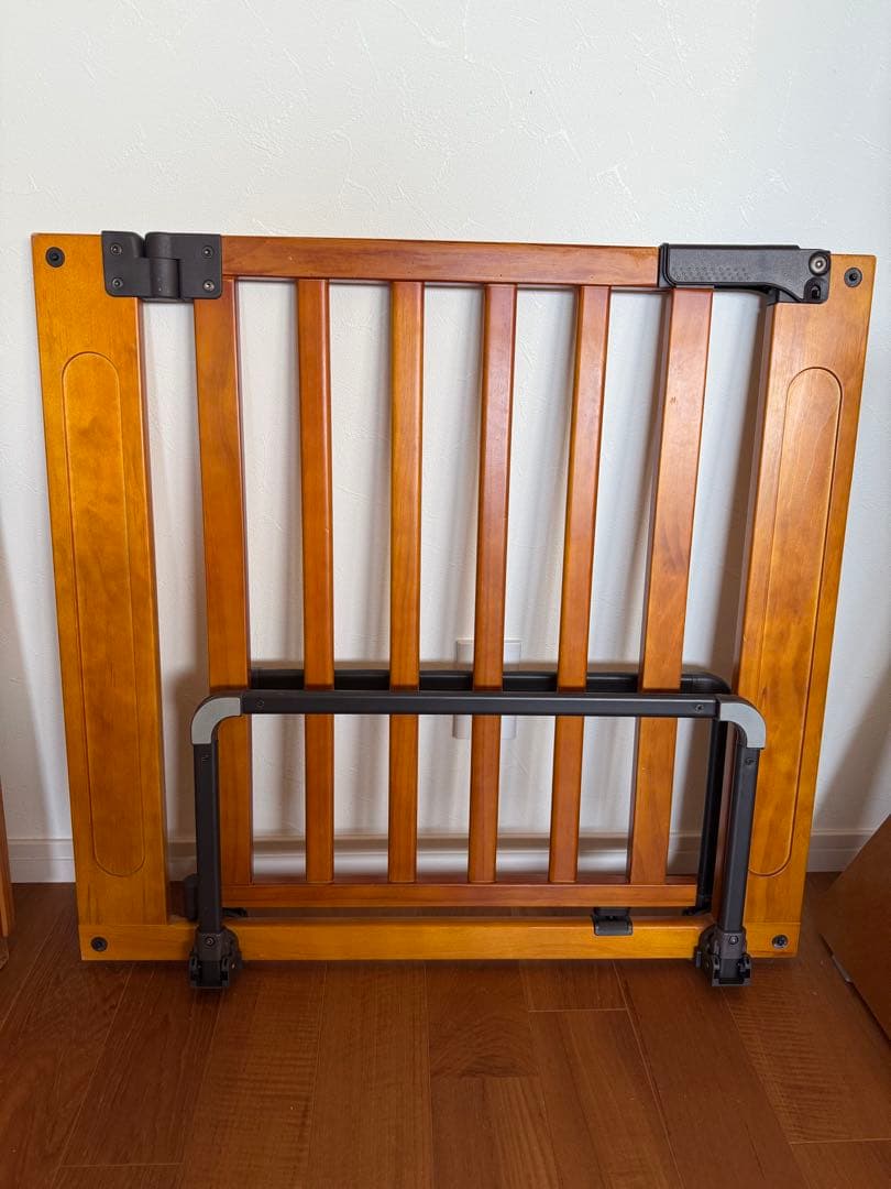 日本育児　木製パーテーション　FLEX-W 400 ブラウン　ベビーゲート