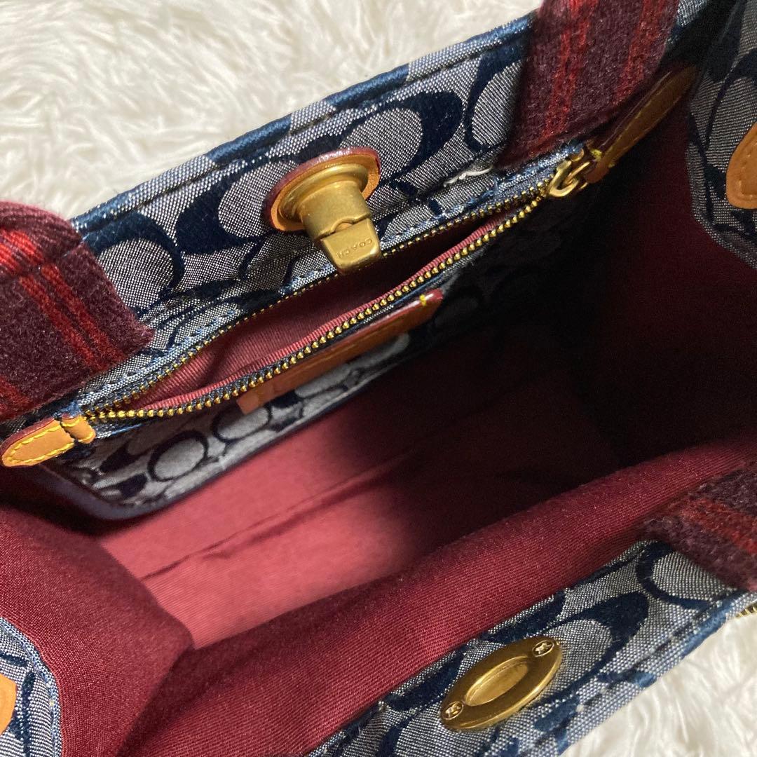極美品　現行　コーチ　ショルダーバッグ　トート　22　シグネチャー　シャンブレー