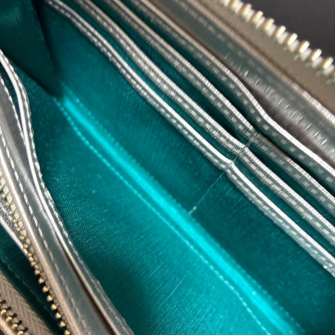 ANTEPRIMA プーパ　ロングウォレット