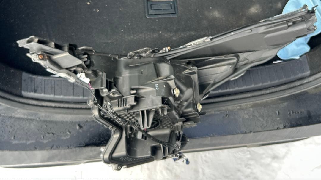 50プリウス イカリング 加工ヘッドライト