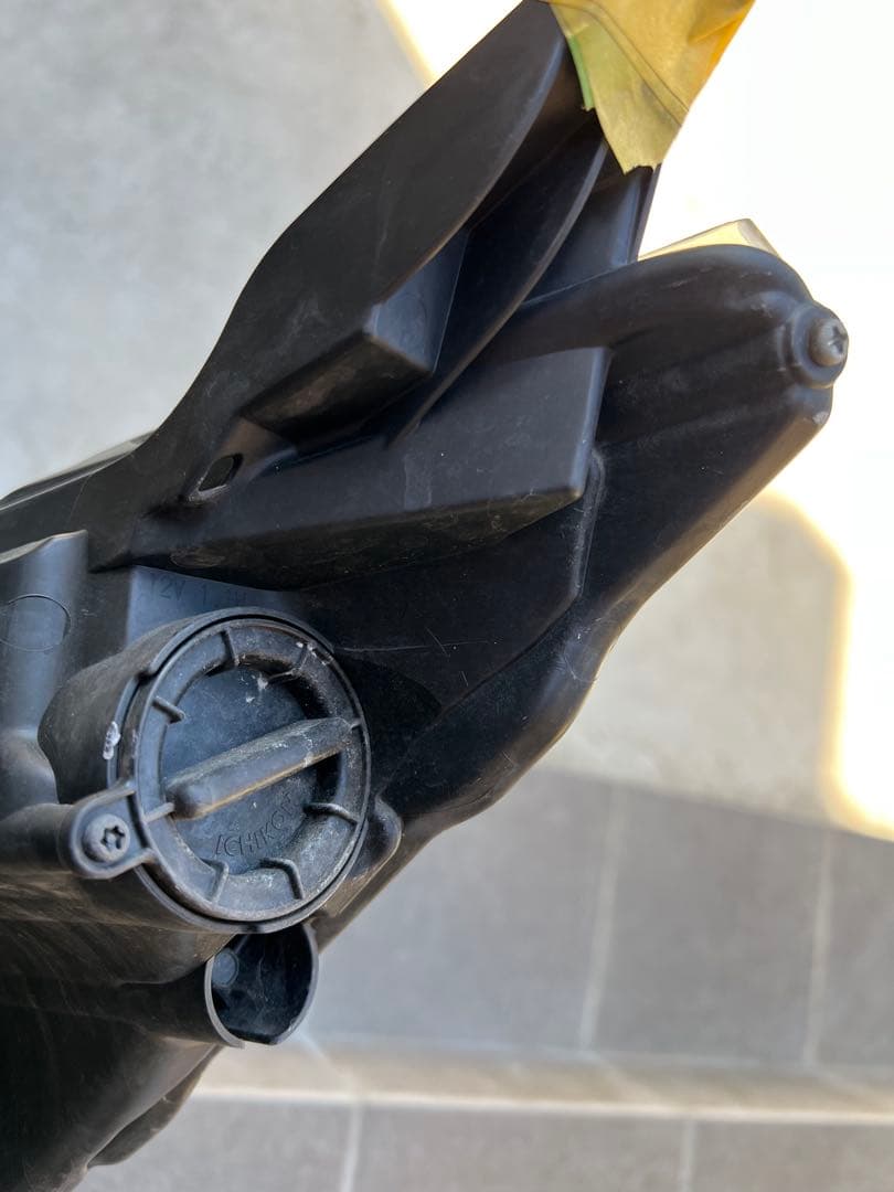 エスクァイア　80前期　ブラックテーラード　ヘッドライト　右　傷有り　ジャンク