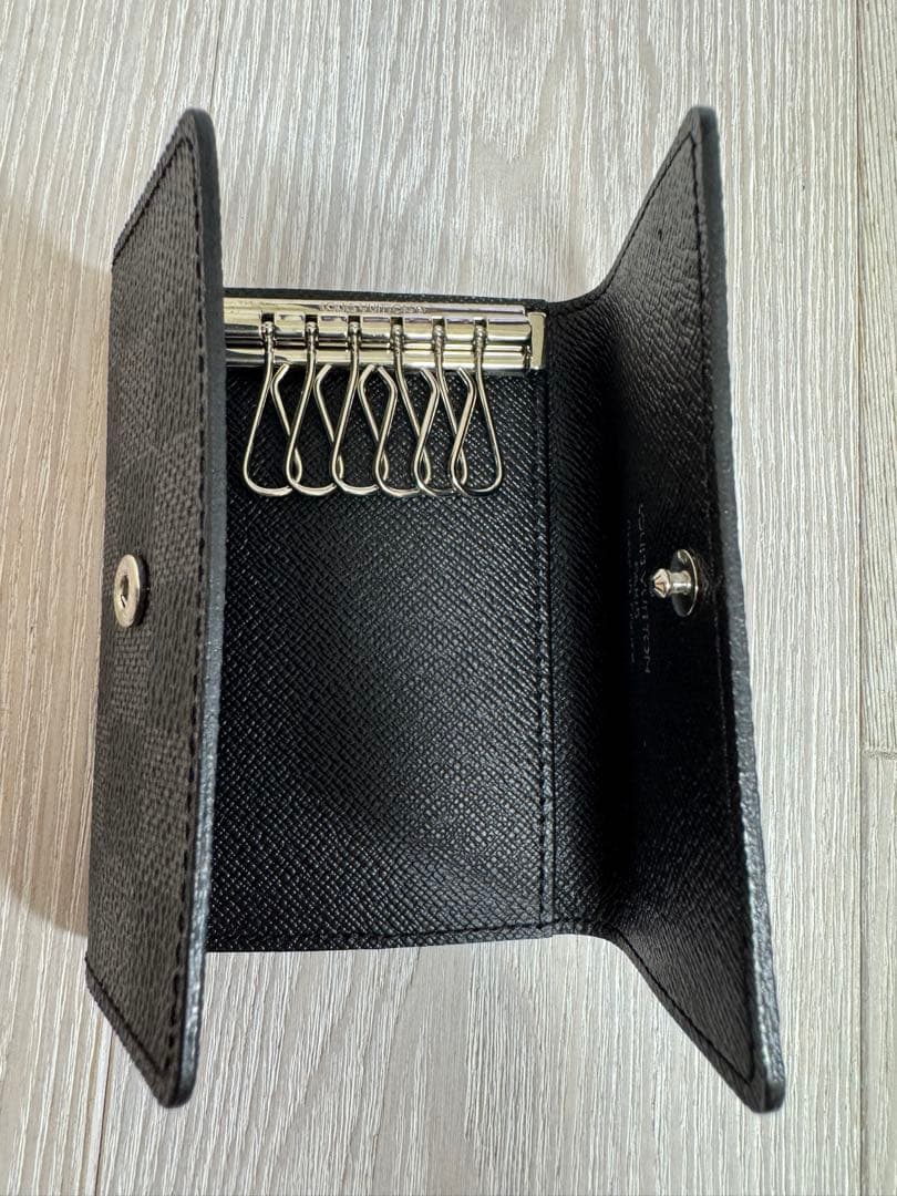 新品未使用　ルイヴィトン　キーケース　ダミエ　グラフィット　ミュルティクレ