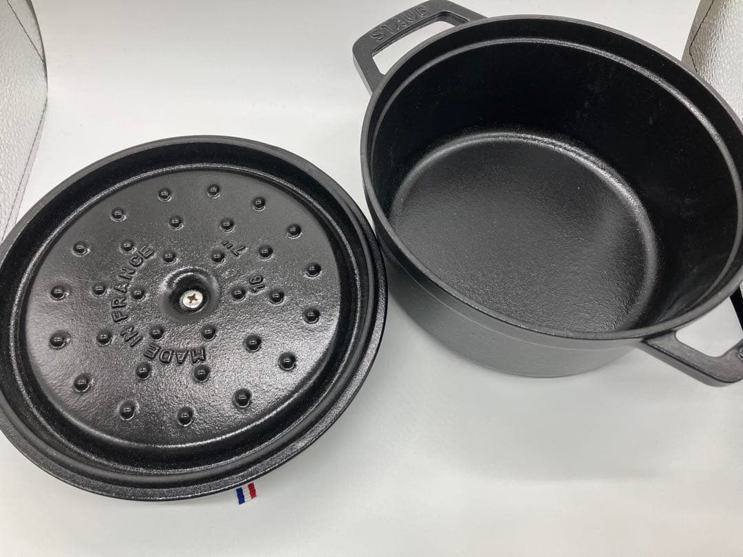 staub ストウブ ブラック 18cm ホーロー 鍋