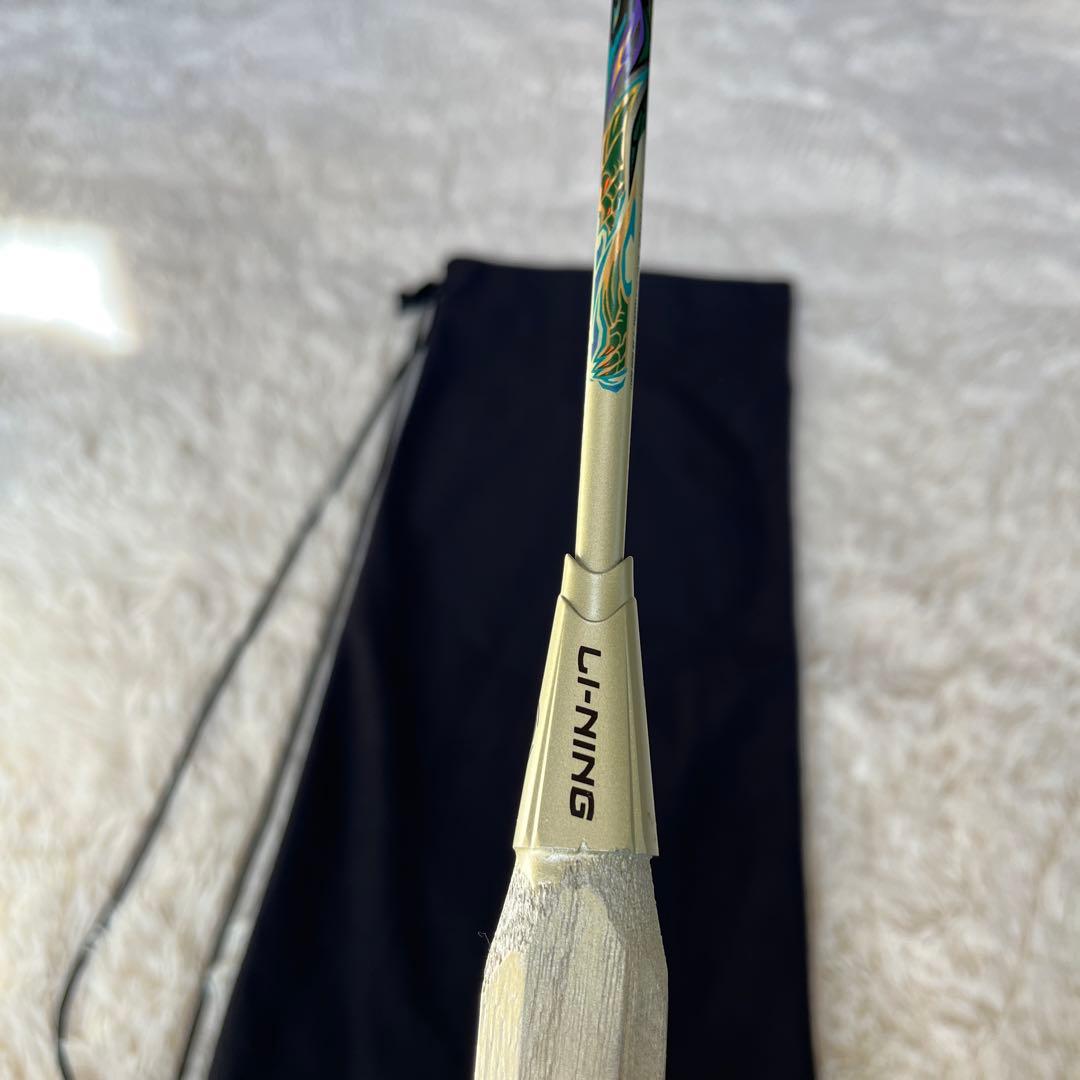 Li-NING AXFORCE100 バドミントンラケット