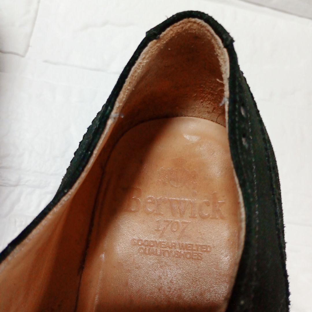 Berwick 3662 ブラック スエード ウィングチップシューズ