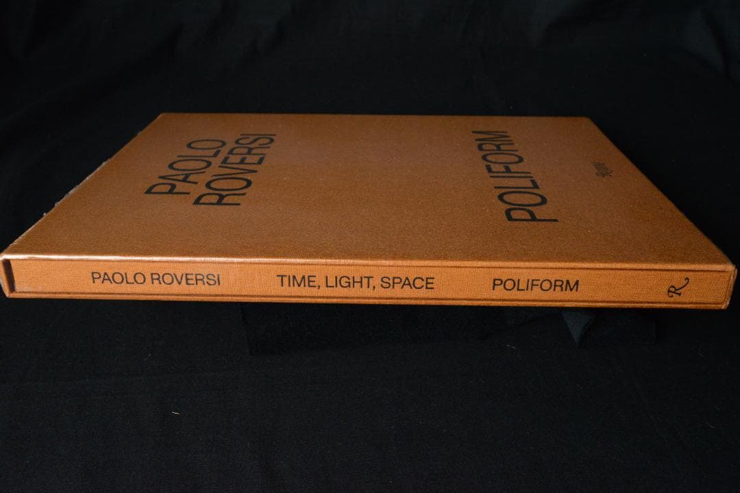 【 Paolo Roversi ：Poliform】新品・未開封品