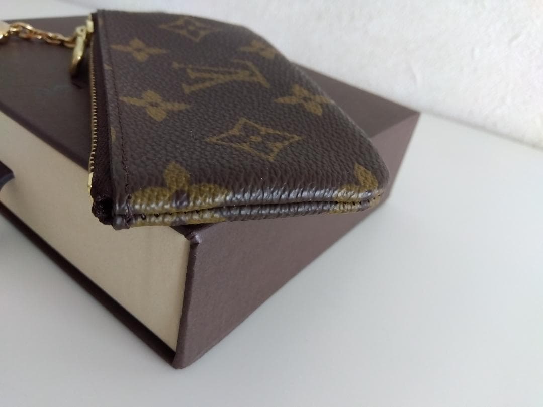 ルイヴィトン モノグラム ポシェットクレ M62650