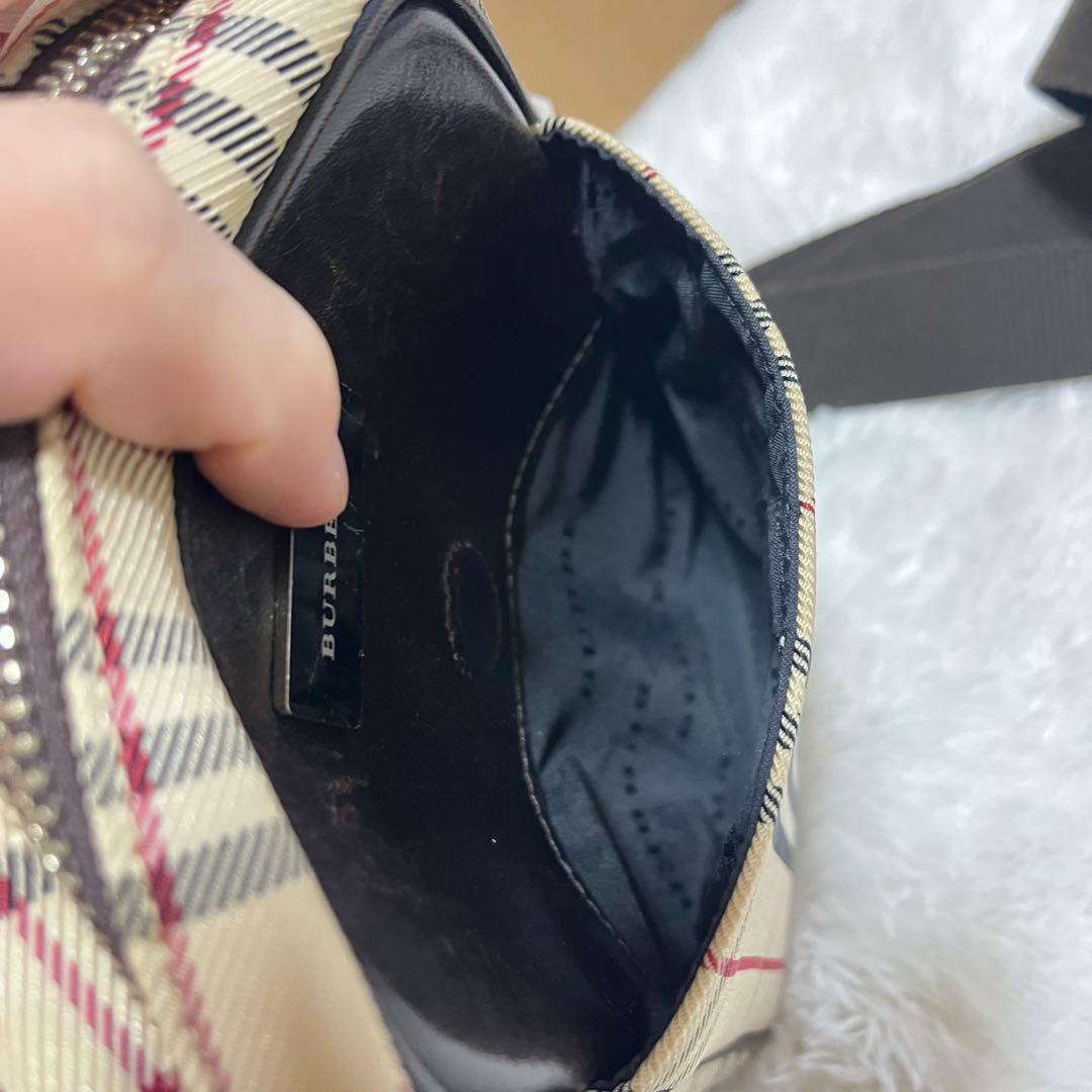Burberry バーバリー　ショルダーバッグ　ノバチェック　ベージュ　金具