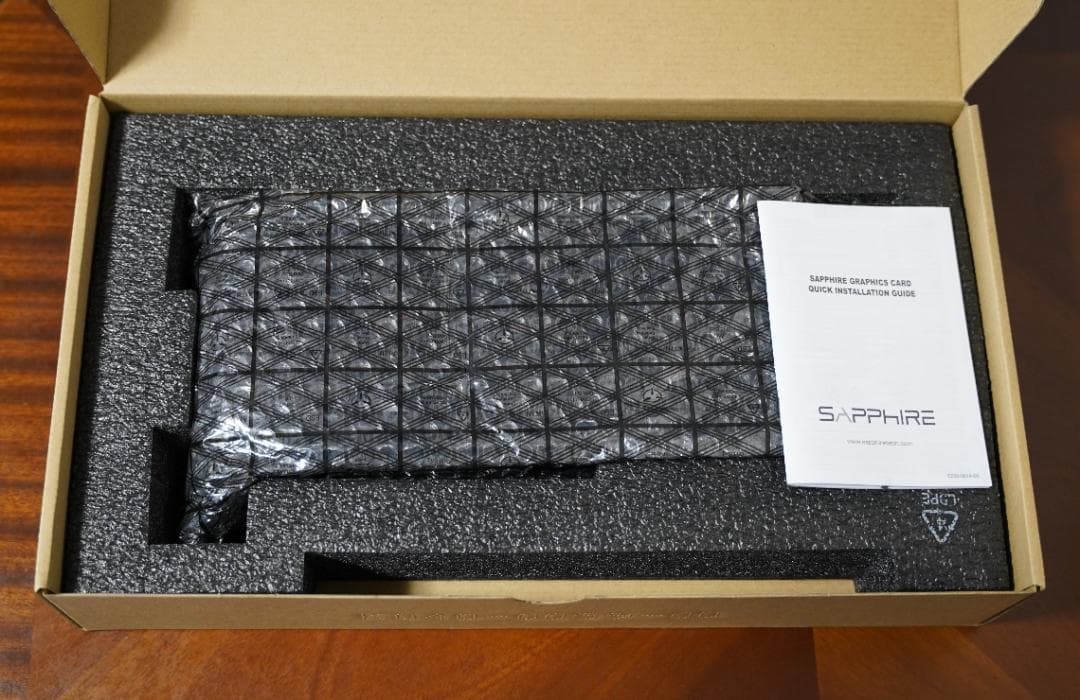 SAPPHIRE PULSE Radeon RX7800XT 16GB【美品】