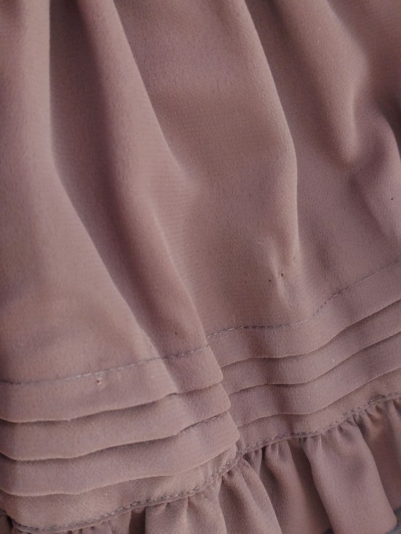 morphose　ピンタックティアードジャンパースカート　ブラウン