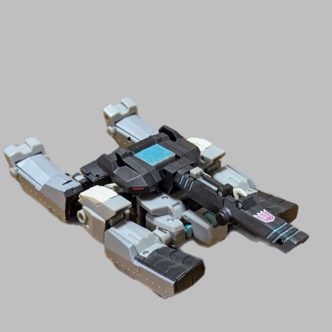 トランスフォーマー アニメイテッド ショックウェーブ