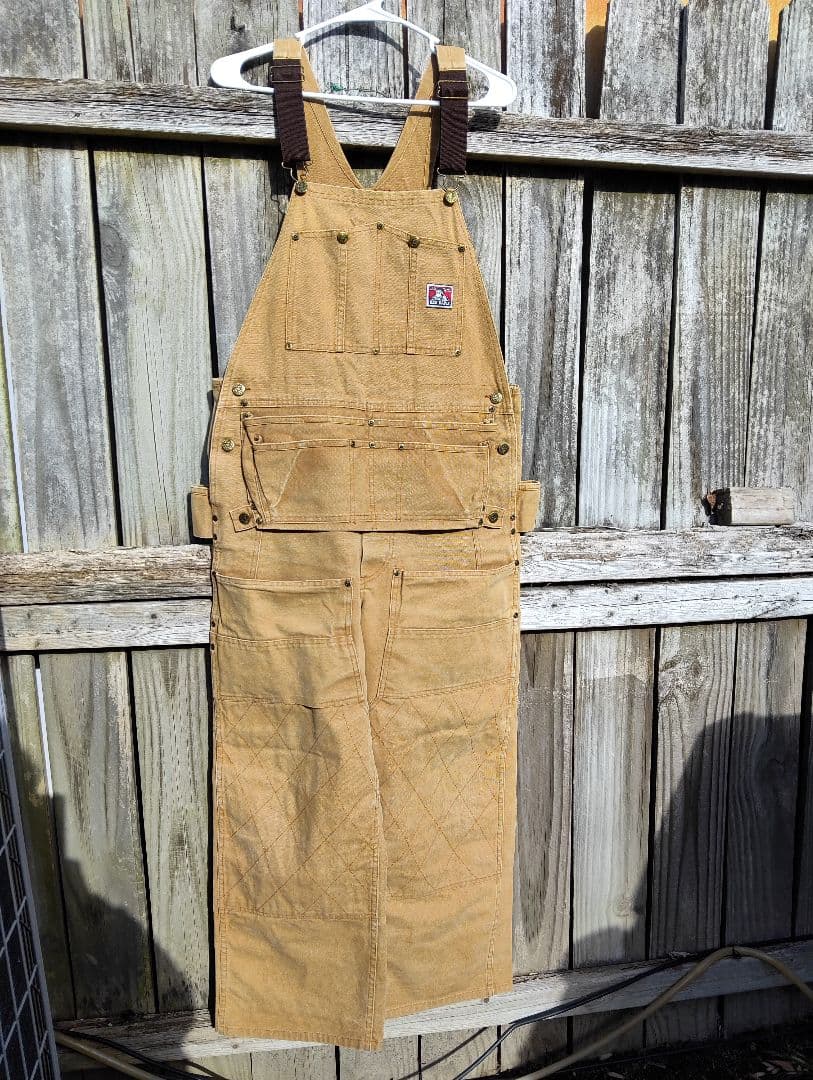 オーバーオール　ダブルニーカンガルーエプロン付き