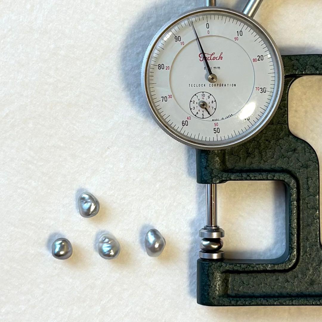 パール　南洋真珠　黒蝶ケシ　変形　８mm〜9mm ５pcs