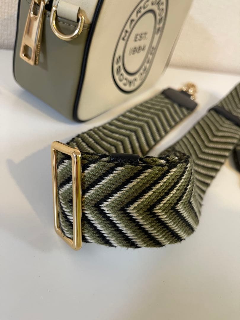 美品✨MARC JACOBS ショルダーバッグ アイボリー