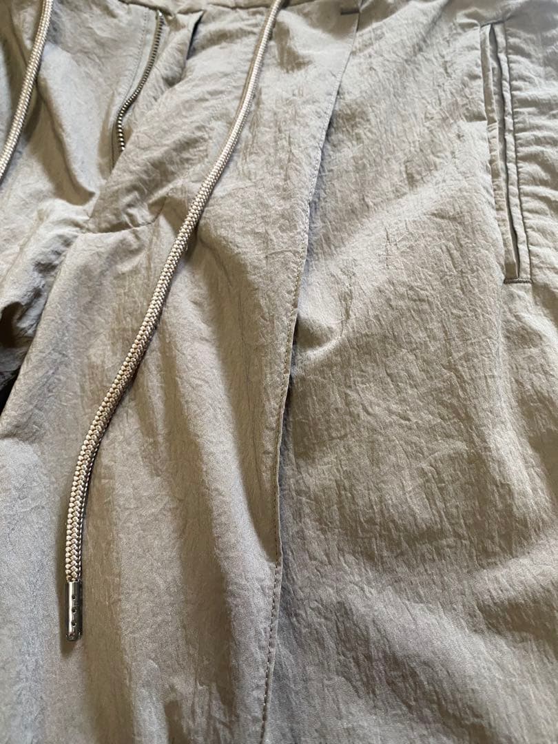 【早い者勝ち/美品】AOURE ストレッチナイロン セットアップ M