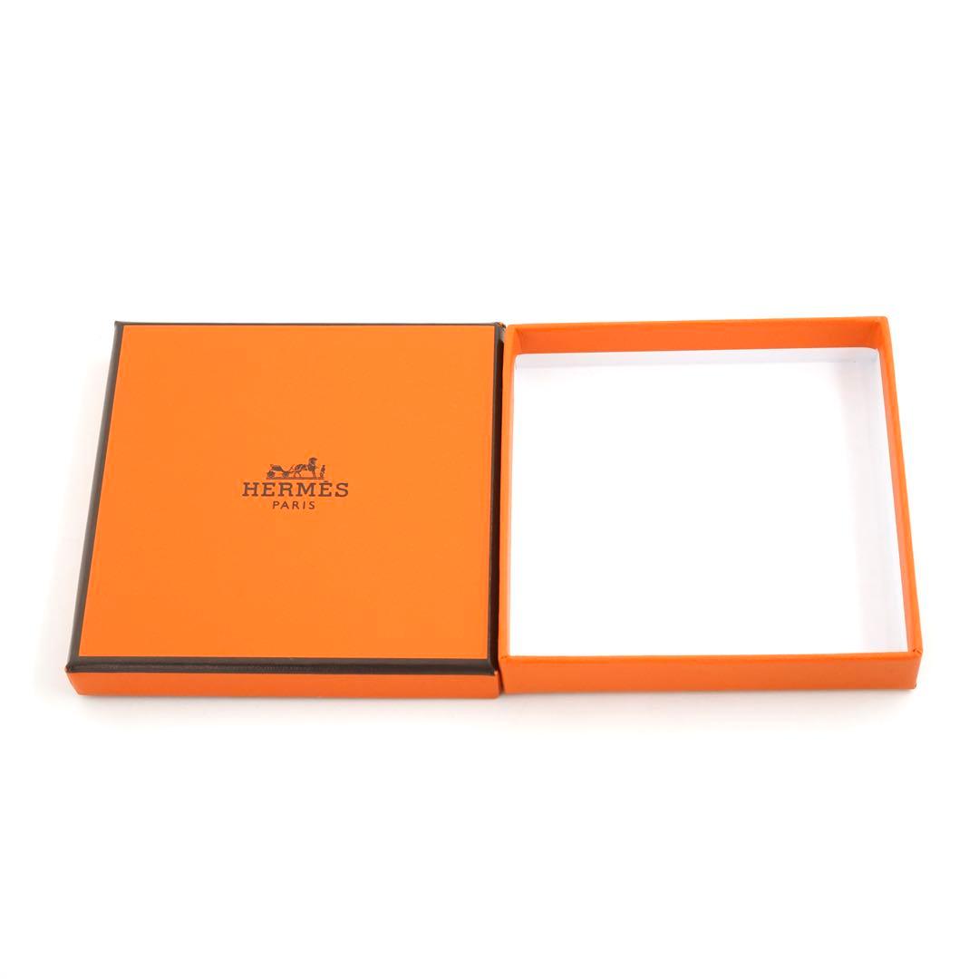 ✨新品未使用・箱付✨　HERMES ケース　小銭入れ　バスティア　刻印あり