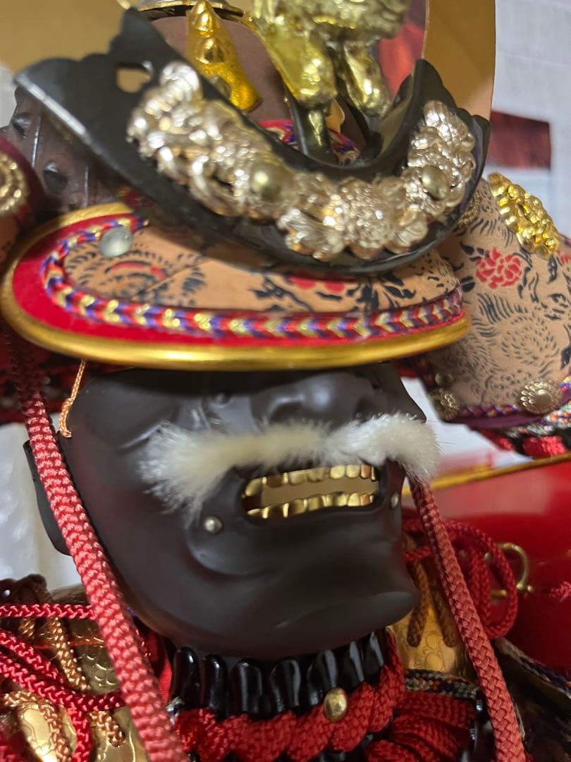 50年前の伝統的 五月人形 武士の姿