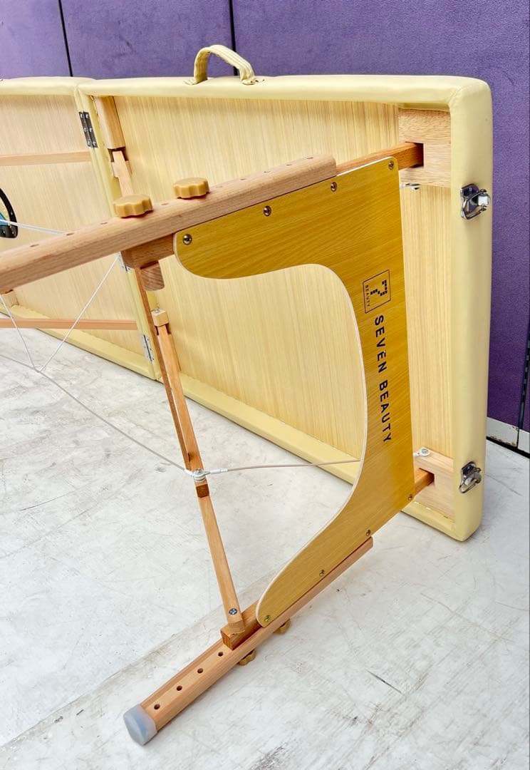 ベンチ付き折りたたみベッドほぼ未使用品