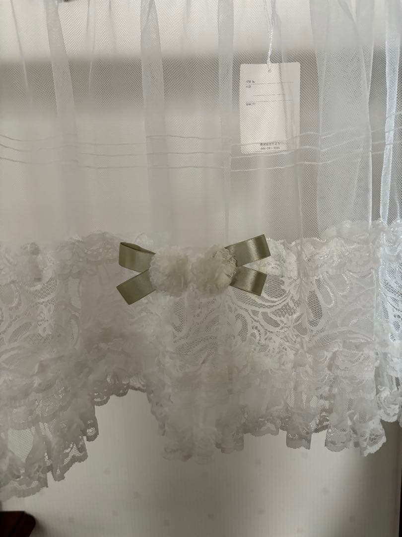 ヒスクローネ　カフェカーテン