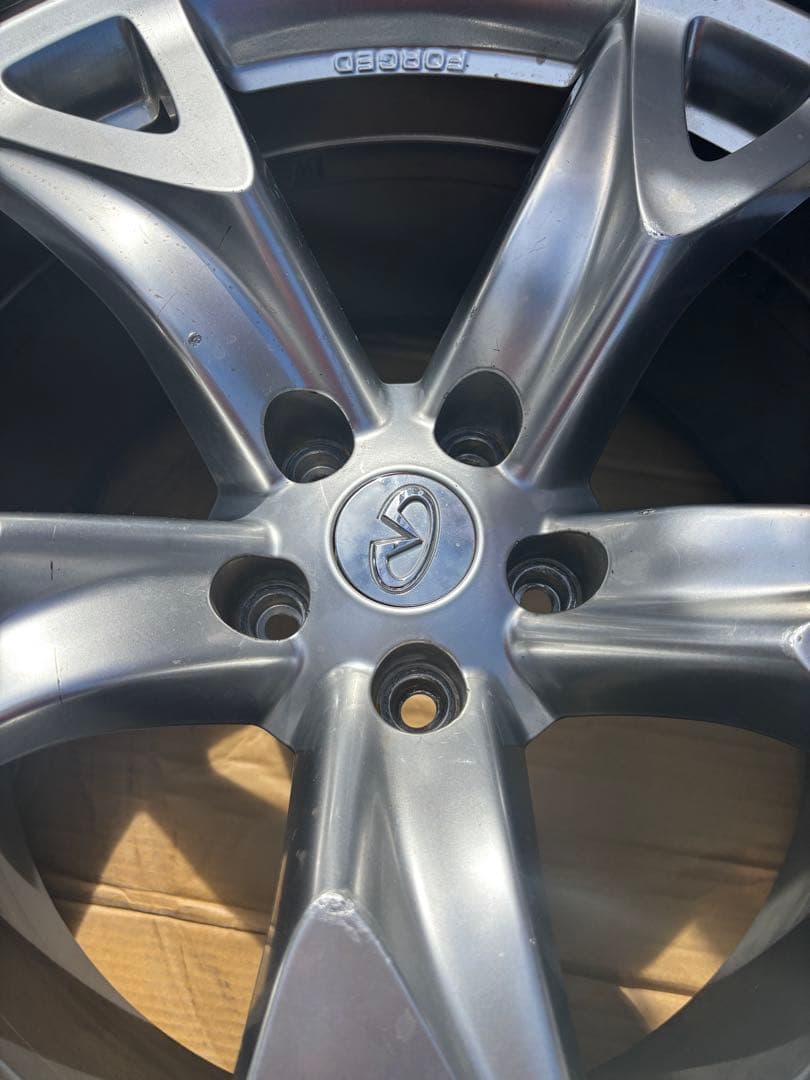 【本日で終了】z34純正ホイール リア4本