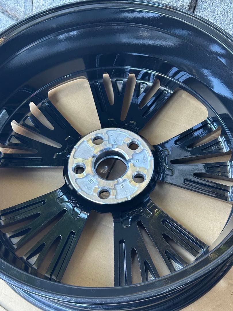 ③ 良品 トヨタ 60系 プリウス Zグレード 純正 19インチ 4本