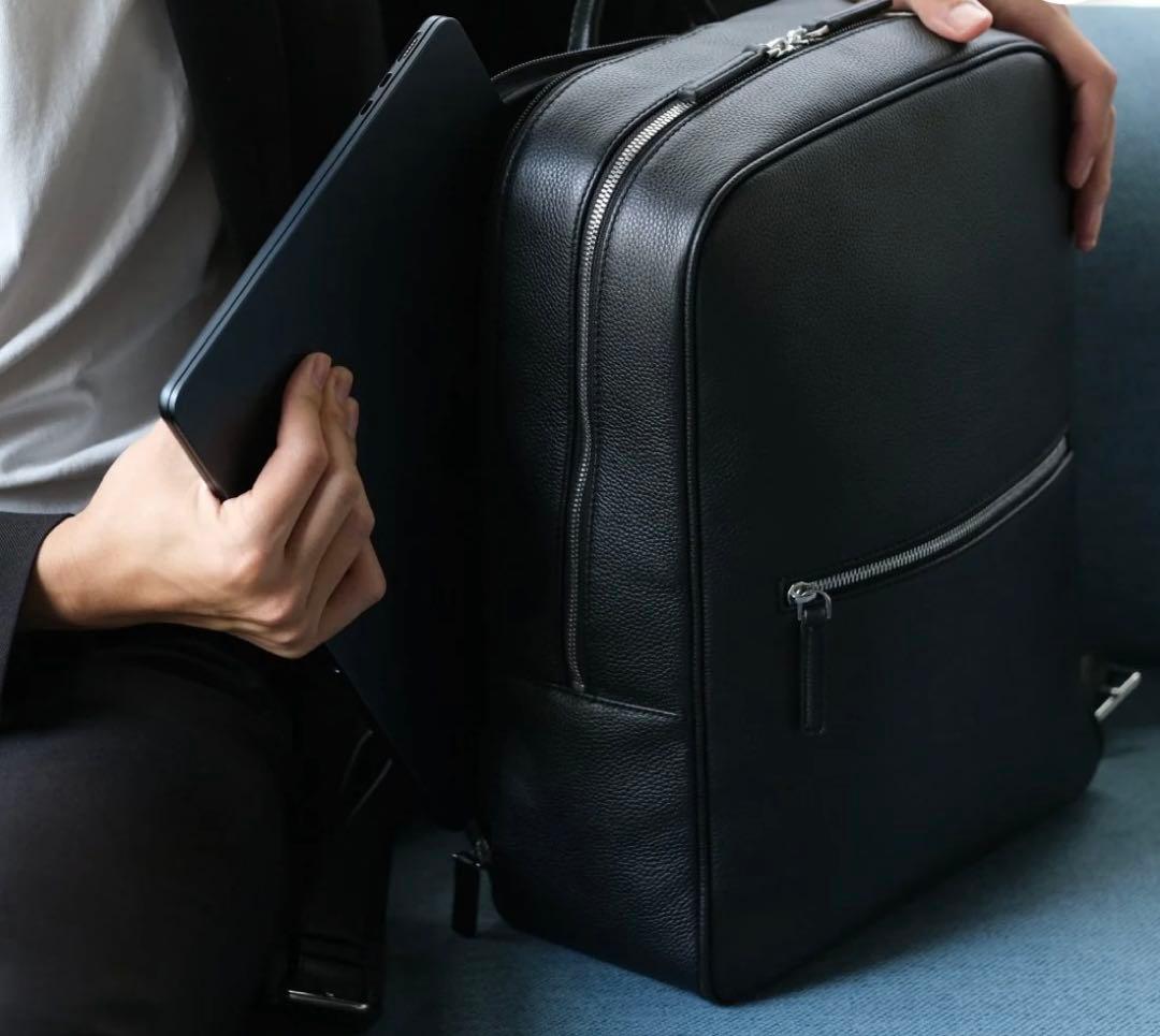 【美品】AUCENTIC Full Grain Leather Backpack