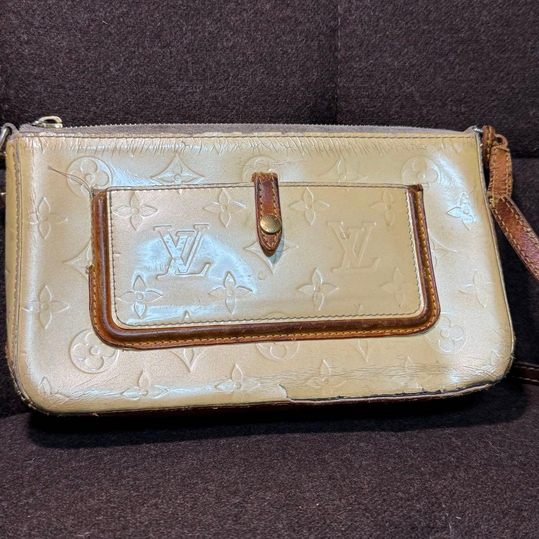 ルイヴィトン ヴェルニ マロリー スクエア ショルダーバッグ