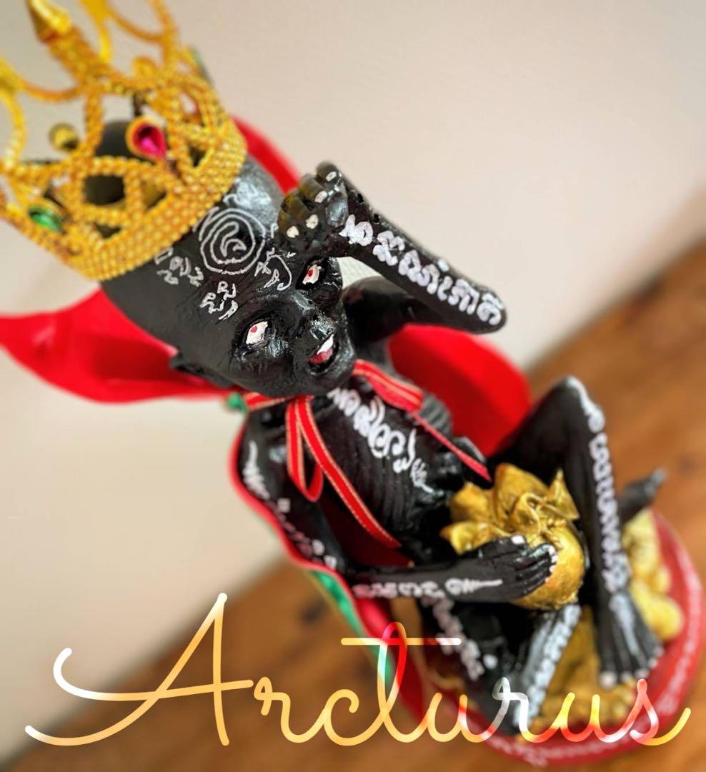 金運と幸運を呼び込む特別なクマーントーン黒　アジャンパームルン先生オーダーメイド