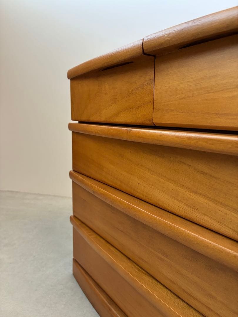 ビンテージ　引き出し収納　チェスト　北欧　ミッドセンチュリー　古道具