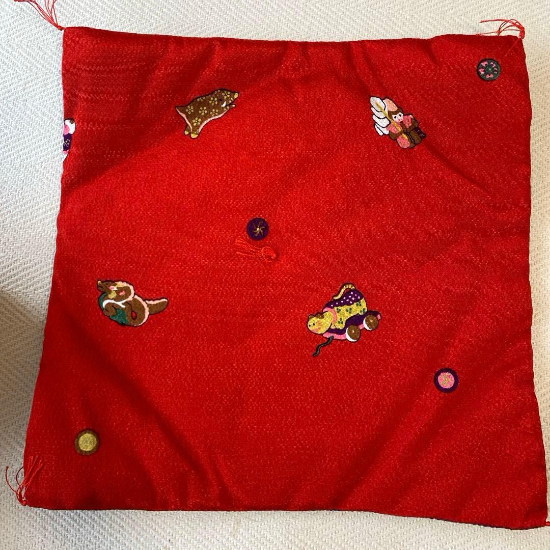 十二支升飾り 縮緬座布団 正月セット 祝い席 祝杯 酒杯 盃分 漆調 千福万来