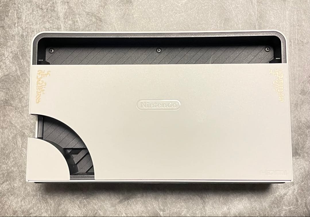 Switchゼルダエディション & Joy-con & HORI製ハードケース