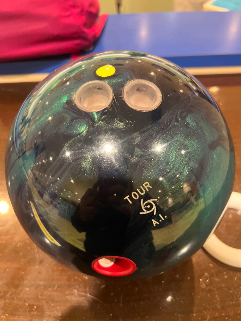 ボウリング ボール storm I.Q.TOUR A.I. 15ポンド