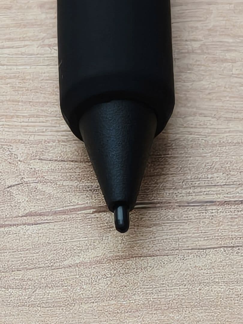 Wacom Cintiq16 2025 (DTK168)＋ストレートグリップ＋芯