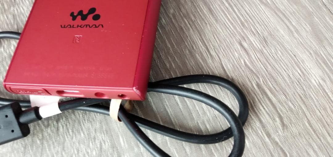 Sony MP3プレーヤー赤