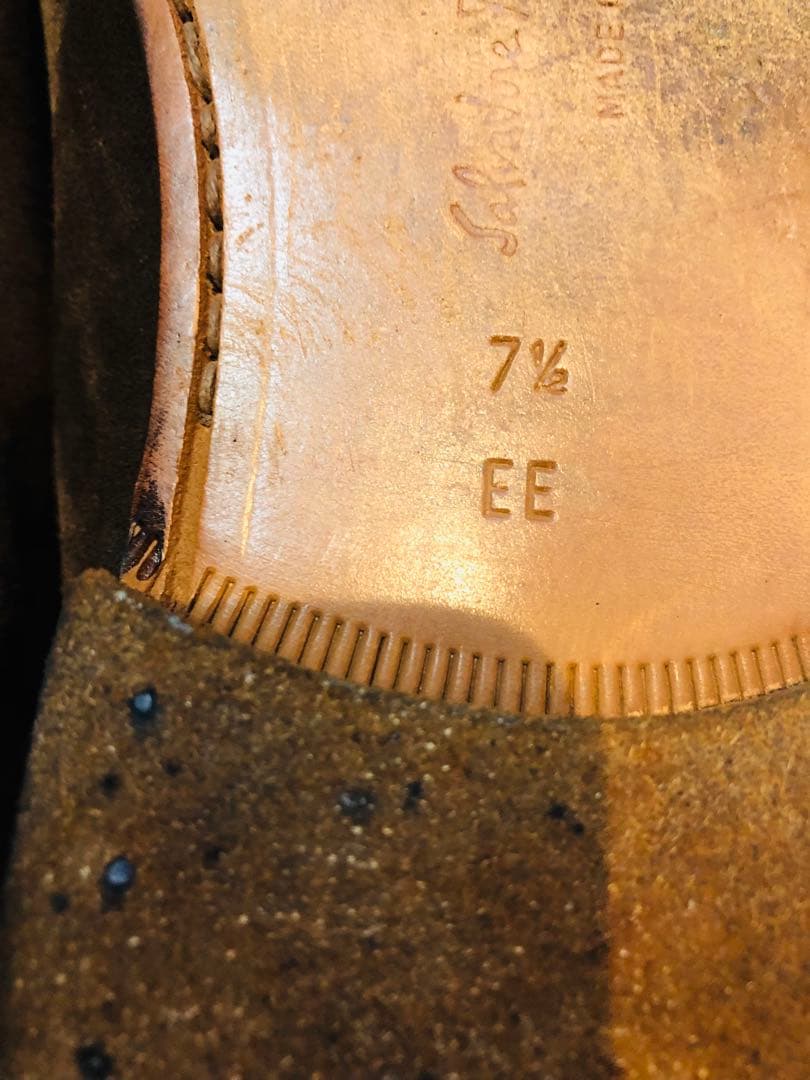 ★美品★定価10万オーバー！ サルヴァトーレフェラガモ ガンチーニ スエード