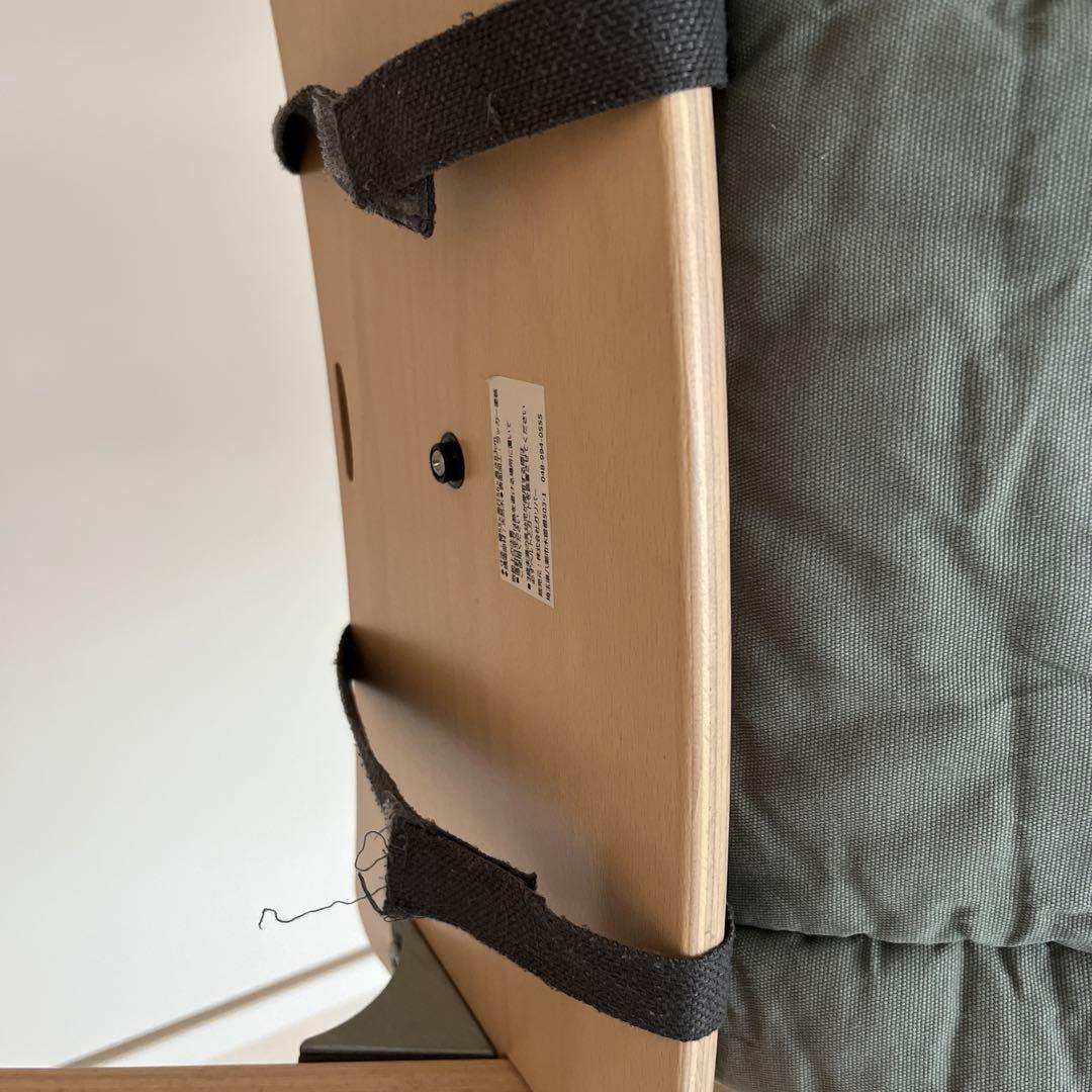 【Leander】リエンダーハイチェア⭐︎クッション&セーフバー付き⭐︎2021購入