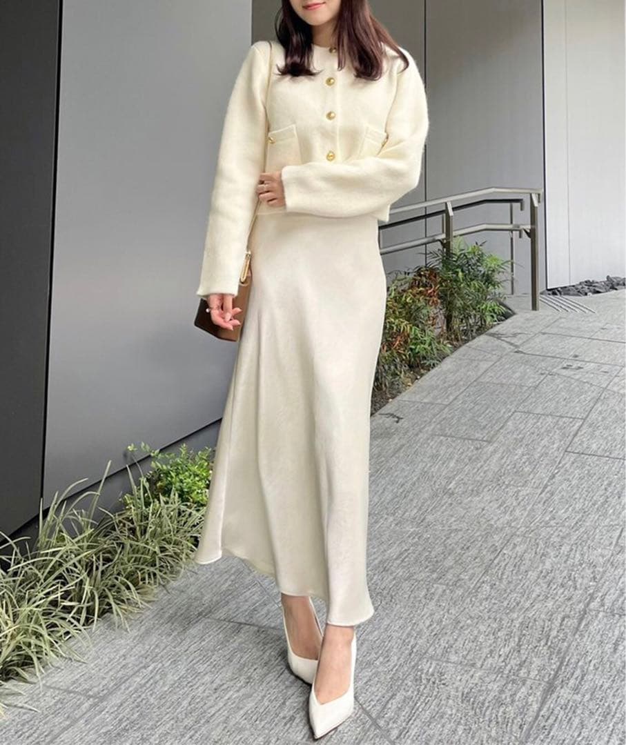 【新品】アニュアンス ラクーンブレンドノーカラーニットジャケット アイボリー