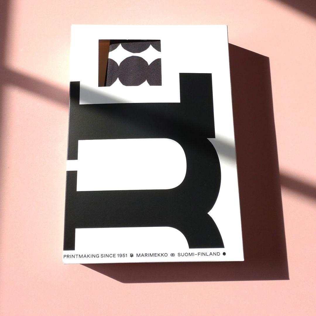 新品marimekko ドット柄エプロン・ミトン3点セット